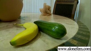 Cute Teen Amateur Playing With Dildos vid-14