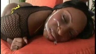 ���្អអុល&#039;Skyy ខ្មៅ