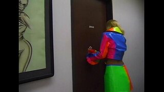 Metro - Shut Up En doen my - toneel 1